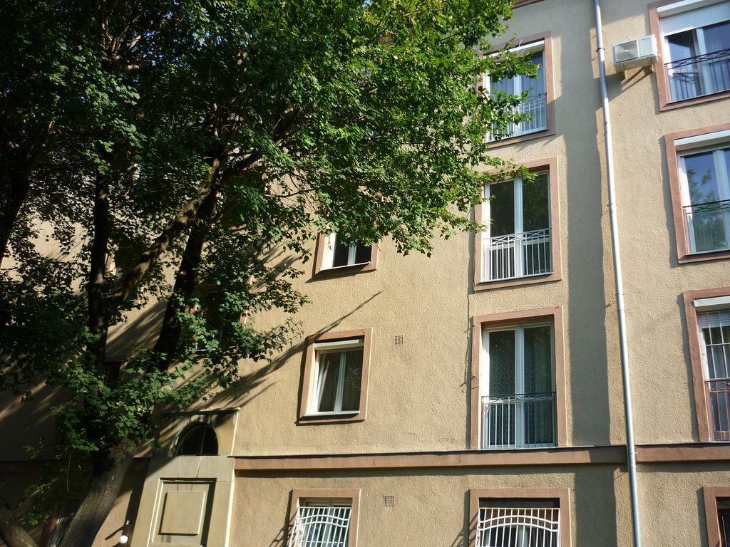 Írisz Apartman Budapest Exterior foto