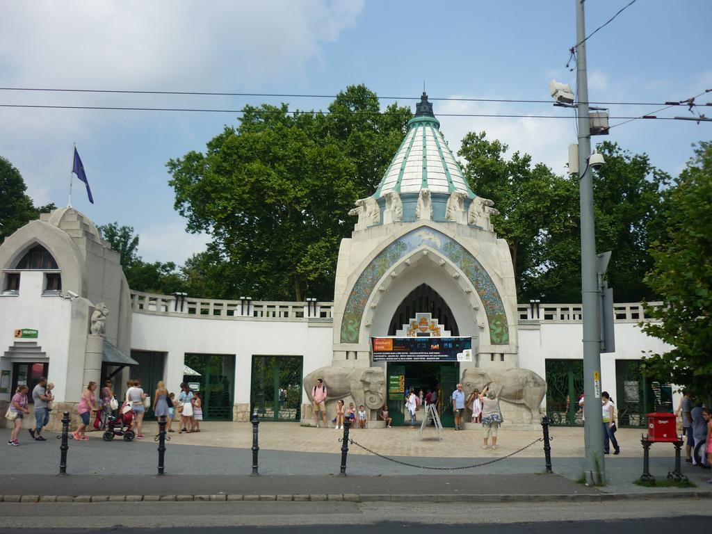 Írisz Apartman Budapest Exterior foto